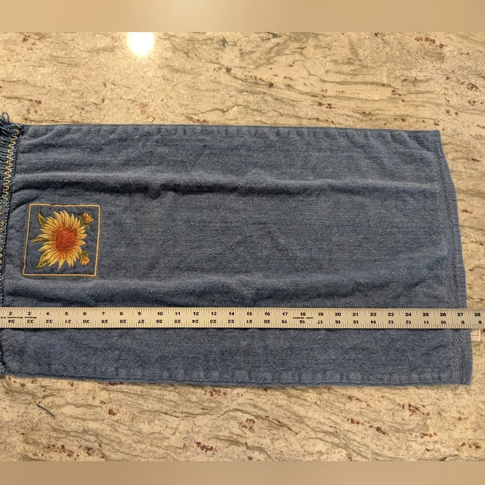 Sunflower Embroidered Vintage Avanti 100% Cotton Towel Set Blue 3 Pieces Fringe